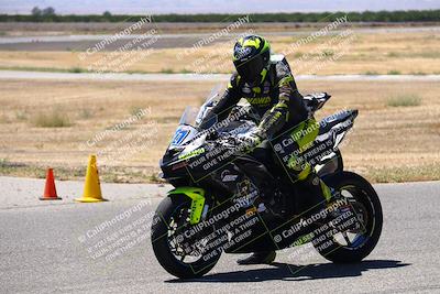 media/Aug-13-2023-CRA (Sun) [[1cfc37a6fb]]/Race 11 600 Superbike/Grid Shots/